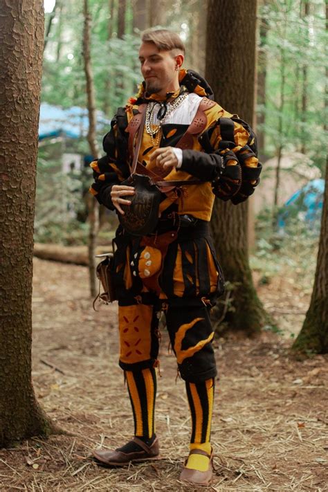 #borslarp A costume made for the Warhammer #LARP Game by @bors_larp ...