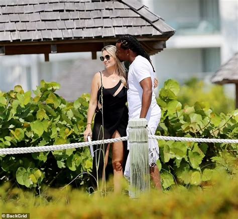 Socialite Jasmine Hartin Enjoys Quality Beach Time With Carlos Duverge