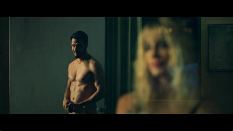 Auscaps Mauricio H Nao Nude In Fake Profile Blood Hope