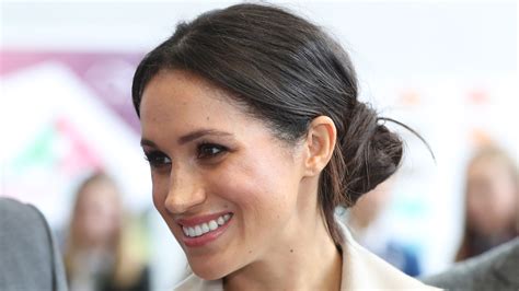 Meghan Markle Sports Messy Bun Again, Breaks Royal Protocol