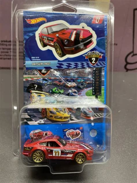 Hot Wheels Mystery Models Series Datsun Z Dans Un