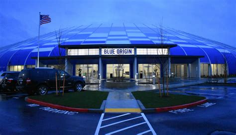 Blue Origin takes one giant leap across the street to its new HQ - GeekWire