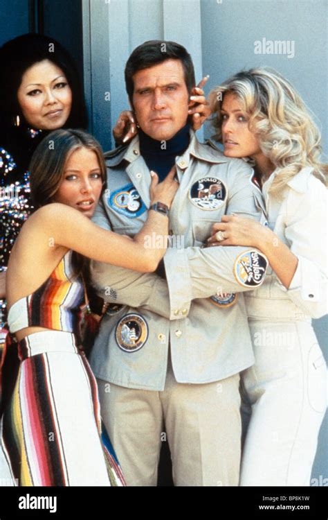 Lee Majors And Farrah Fawcett The Six Million Dollar Man 1974 Stock