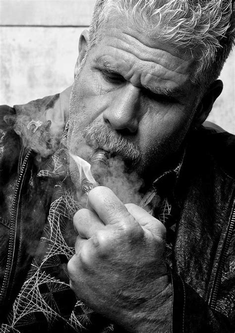 Ravageus Smoke Cigars Ron Perlman Ron Perlman Sons Of Anarchy