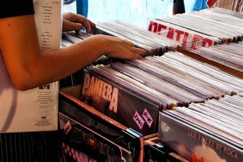 Nos Eua Vendas De Discos De Vinil Ultrapassam As De Cds Pela Primeira