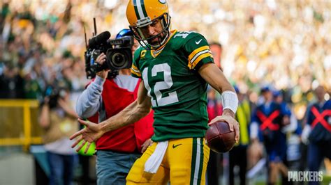 Happy Birthday to Aaron Rodgers!