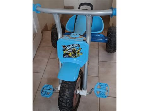 Triciclo Hot Wheels Nuevo Sin Uso Comprá en San Juan