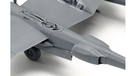 P-38J Built Images | AeroScale