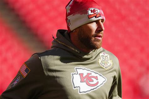 Video Shows Travis Kelce Taking On A Special Leadership Role