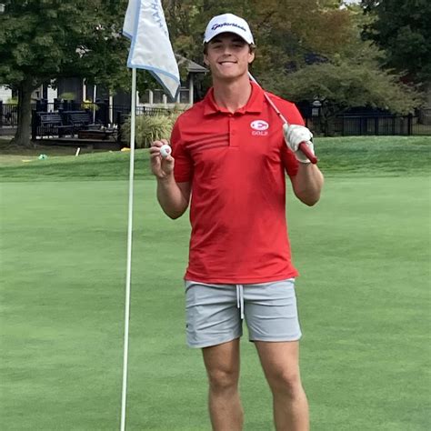 Here it is ⬇️ 1️⃣ Shirataki Noodles Calories: ~5-10 per serving High