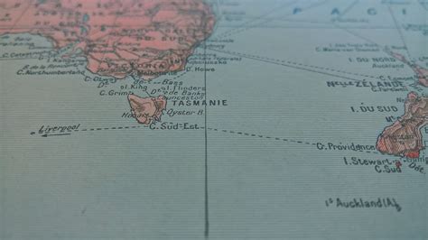 1924 Vintage Oceania Map