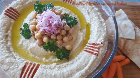 LEBANESE STYLE HUMMUS - Mediterranean Eatz