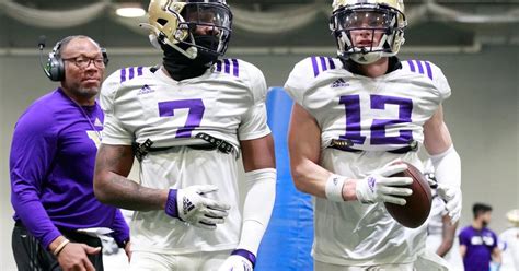 Photos: Monday at UW spring football practice | The Seattle Times