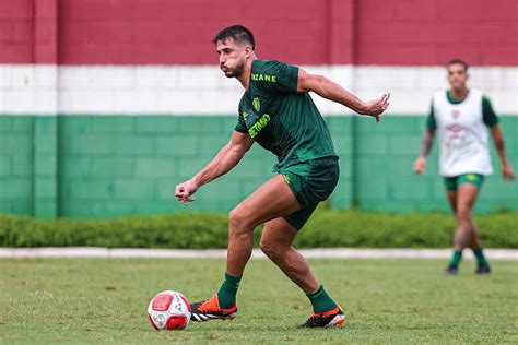 Gabriel Pires volta a treinar e pode ser reforço no FluminenseJogada