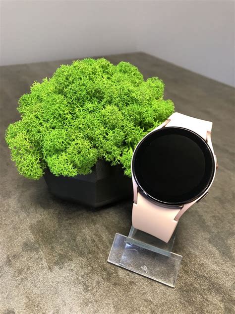 Смарт-годинник Samsung Galaxy Watch4 40mm LTE Gold: 3 000 грн. - Смарт ...