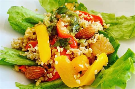 Salade De Boulgour Poivrons Abricots Secs Amandes Au Thermomix