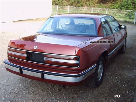 1990 Buick Regal Limited Edition - Car Photo and Specs