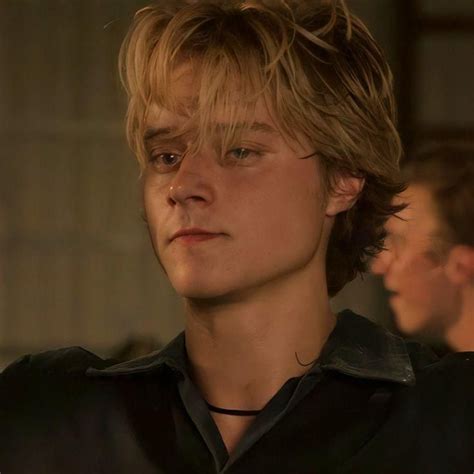 Pin di celebrities su Pins by you Attori hot Celebrità maschili Attori