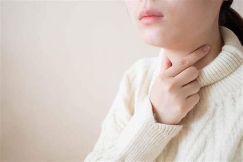 13 Gastroesophageal Reflux Disease (GERD) Warning Signs & Symptoms