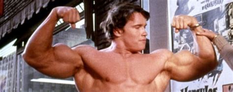 Arnold Schwarzenegger lance une série sur son passé de bodybuilder