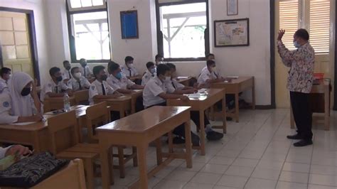 Pemkab Kudus Gelar Pembelajaran Tatap Muka 100 Persen Siswa Sambut Gembira