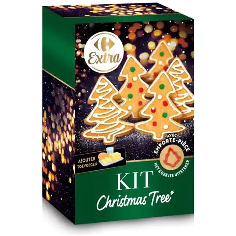 Promo Carrefour extra kit préparation biscuits secs christmas tree chez