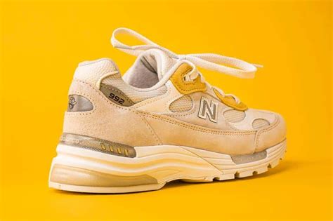 O Acheter Les Paperboy X New Balance Fried Egg Au Meilleur Prix