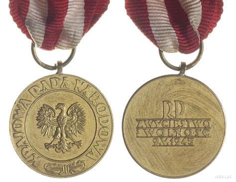 Medal Zwyci Stwa I Wolno Ci Polska Warszawskie Centrum Numizmatyczne