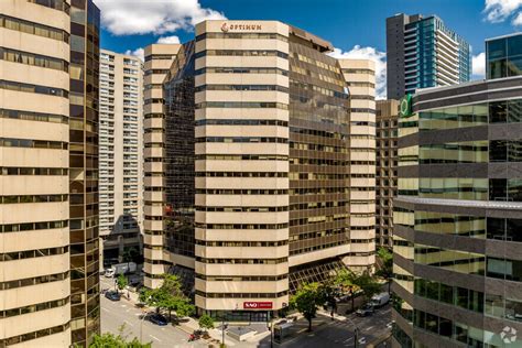 425 Boul De Maisonneuve O Montréal QC H3A 3G5 Office for Lease