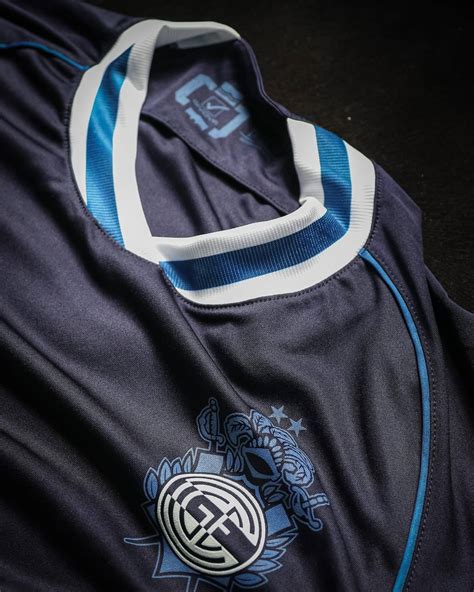 Nova Terceira Camisa Do Gimnasia La Plata Givova Mantos Do