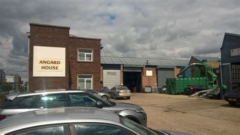 185 Forest Rd Ilford Ig6 3hx Loopnet