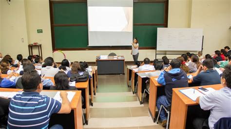 En Educación el Perú y cada docente tienen que trabajar su propio