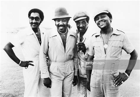 Photo Of Four Tops And Lawrence Payton And Renaldo Benson And Levi