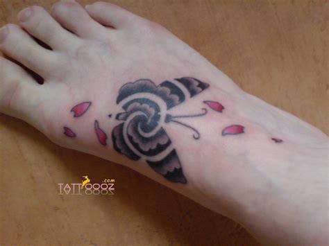 25 Cute Butterfly Foot Tattoo Design Ideas For Girls Entertainmentmesh