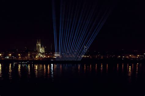 Lichtbrug Over De Schelde Beam Outdoor Projection Services