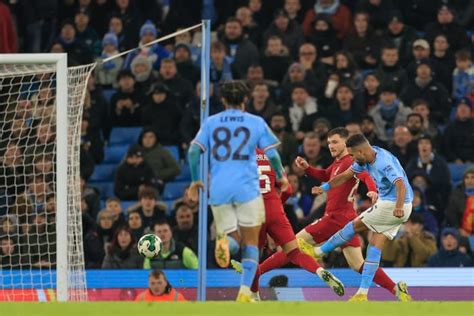 Watch Riyad Mahrez goal vs Liverpool after super first touch - Futbol on FanNation