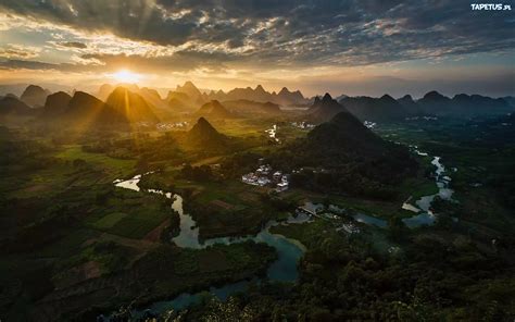 Chiny Region Kuangsi Rzeka Gui Jiang Li River Promienie S O Ca G