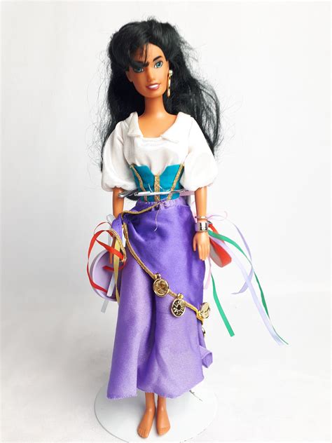 Mattel Disney S Hunchback Of Notre Dame Esmeralda Barbie Fashion Doll