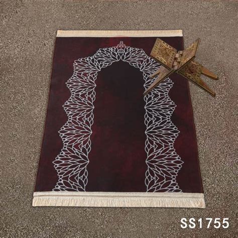 Sejadah Murah Prayer Rug Soft Velvet Sajadah Turkey Kiswah Pintu Kaabah