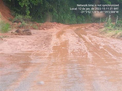 A Gazeta Chuva Causa Queda De Barreiras E Eleva N Vel De Rio Em