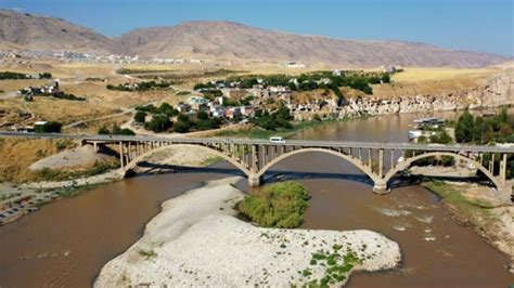 Batman da tarihi Hasankeyf te sular yükselmeye başladı İşte son hali