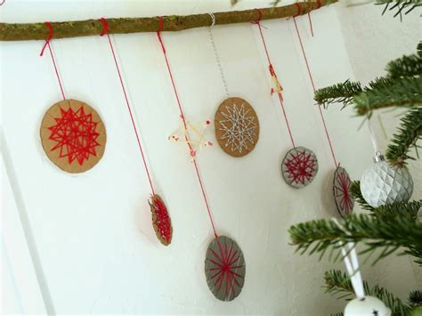 Nos jolies décorations de Noël en carton DIY How I Play with my