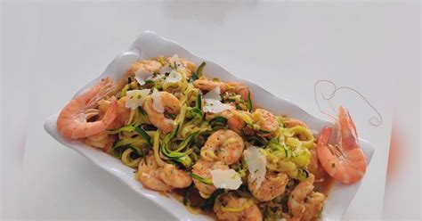 Spaghettis De Courgettes Aux Crevettes De Hervouet Veronique Cookpad