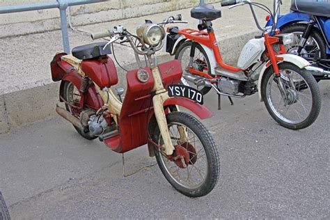 Bsa A Bsa Moped Shown At Castle Combe Stuart Mitchell Flickr