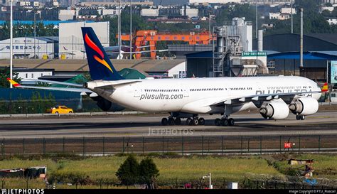 EC NFQ Airbus A340 642 Plus Ultra Líneas Aéreas FTU Rascari