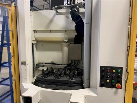 OKUMA MF 46VA Machining Centers Vertical Machine Hub