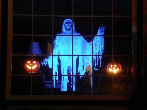 20+ Scary Halloween Window Projector – The Urban Decor