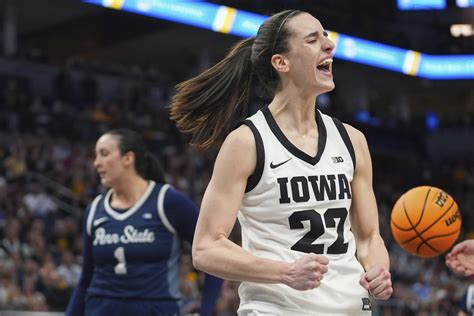 Caitlin Clark Sets Record For 3s As No 4 Iowa Beats Penn State 95 62