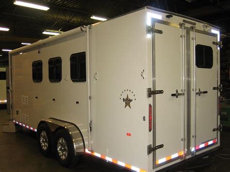 Dixie Star 5 Bumper Pull Living Quarters Horse Trailers In 2022