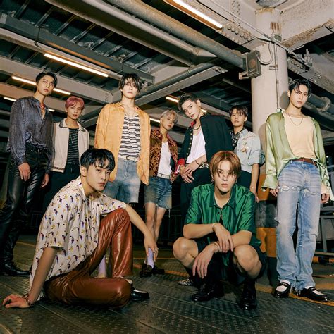 初週でダブルミリオン Nct 127が3枚目のフルアルバム『sticker』で1年半ぶりにカムバック 2021年09月24日